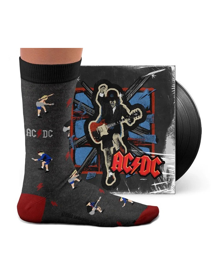 Sock Affairs : Chaussettes en hommage à Angus Young du groupe ACDC